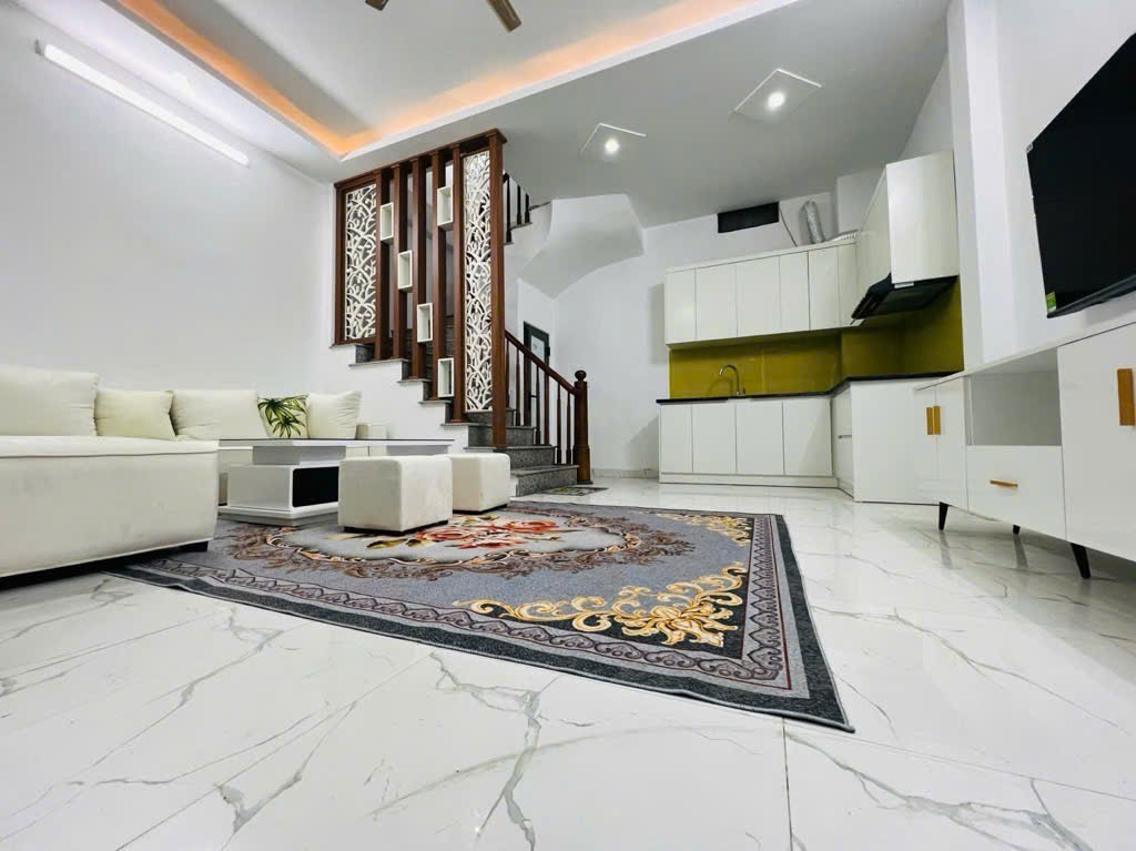 ĐẠI HƯNG, THANH TRÌ - 5 TẦNG - MỚI COONG - GARA Ô TÔ NGỦ TRONG NHÀ - Ảnh 2
