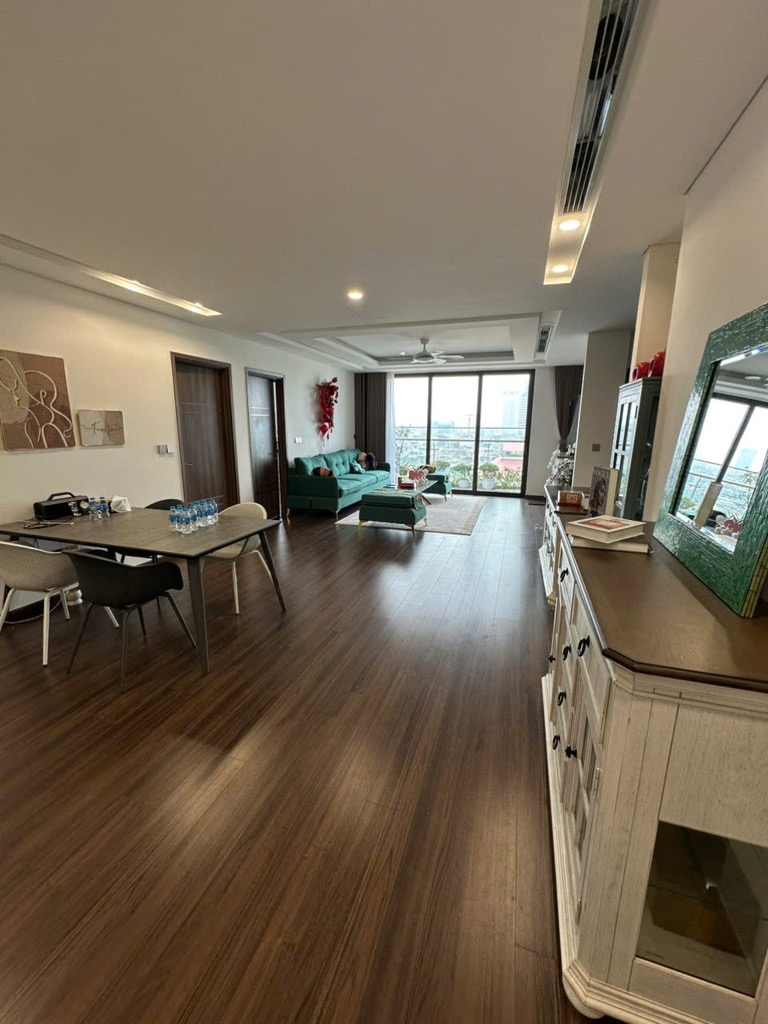 (Tin thật 100%) CH lô góc 137m2 x 3PN tại Green Diamond - 93 Láng Hạ - Nội thất 600 triệu - Ảnh chính