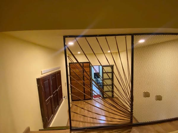 Nhà Đường Cách Mạng Tháng 8 Phường 12 Quận 10. - Ảnh 1