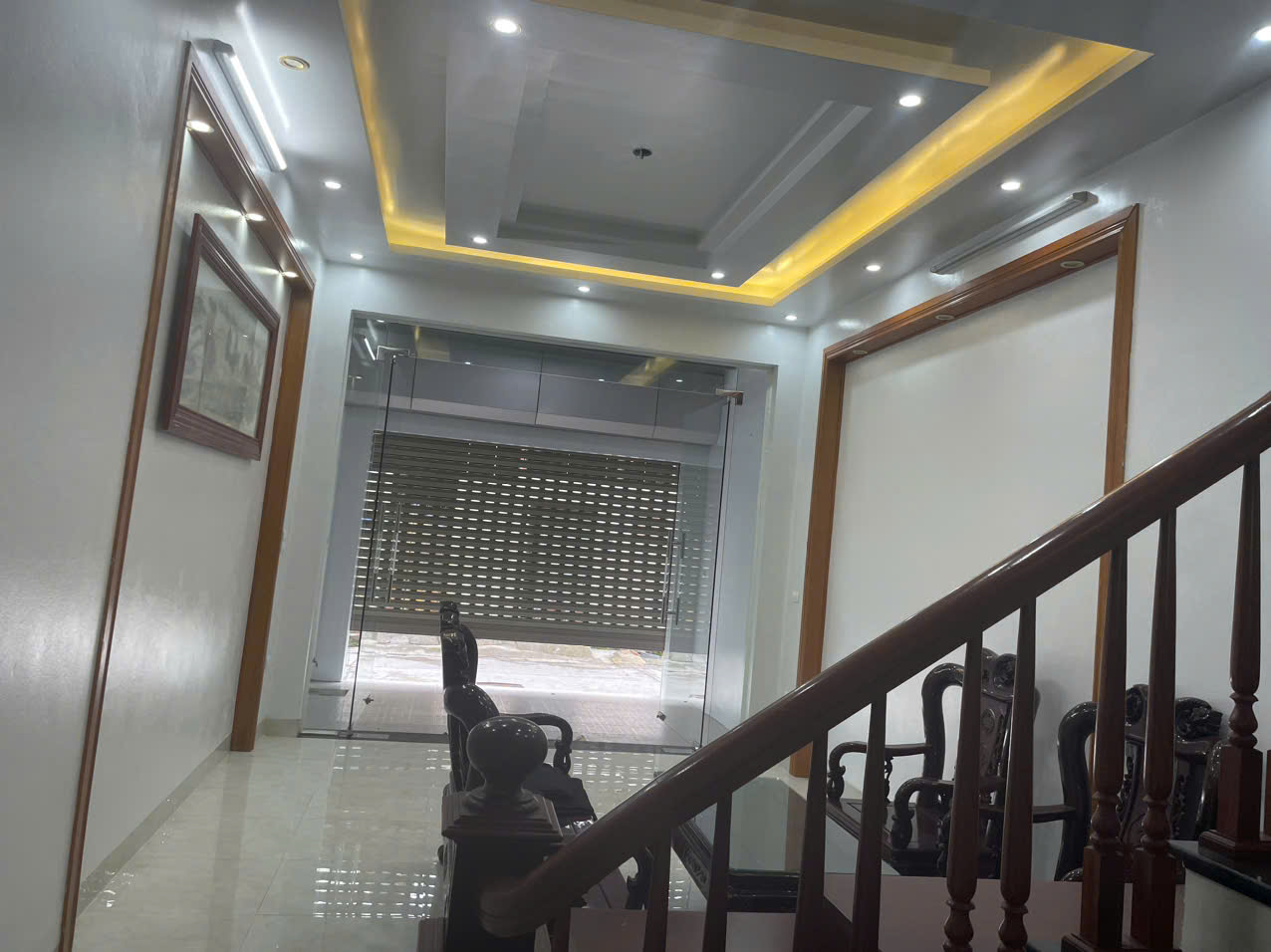 Bán nhà 3 tầng đầu đường Trường Chinh TP Hải Dương, ô tô vào nhà, giá chỉ 4.6 tỷ - Ảnh chính