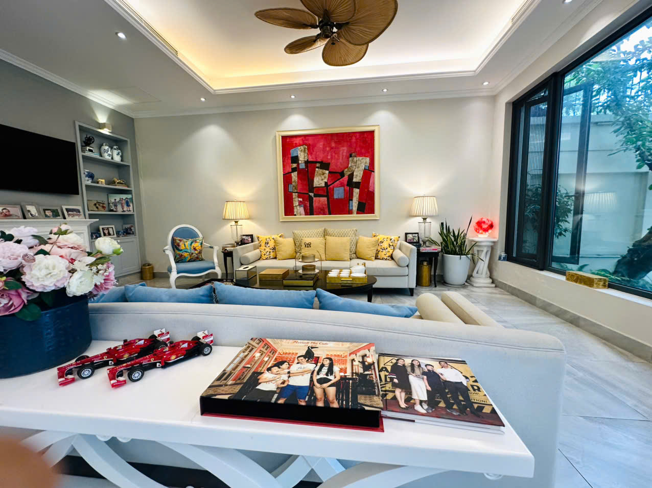 BÁN BIỆT THỰ C7 CIPUTRA VIEW HỒ CÔNG VIÊN SÂN GOLF - 380M2 - 12M MẶT TIỀN - SÁT LOTTE - Ảnh chính