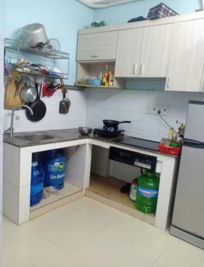 HOT, CHỈ 3.8 TỶ, CẦN TIỀN BÁN RẤTGẤP PHẠM THẾ HIỂN [P7, Q8] DT 80M2(5.3X 15M)4T, 8PN,8WC - Ảnh 1