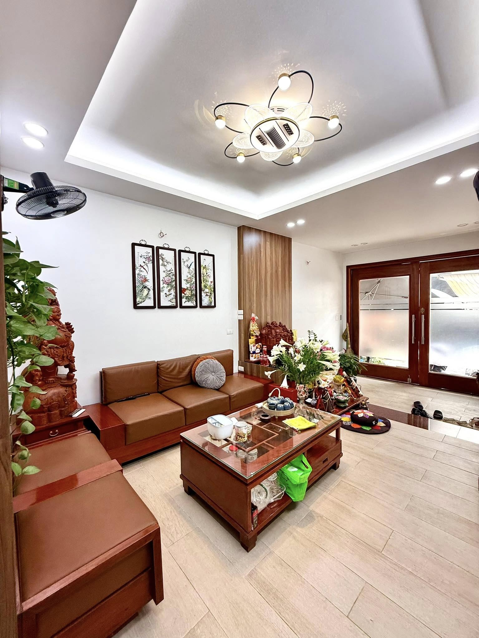Bán SIÊU PHẨM , 58 m2, giá 14 tỷ Đường Láng Đống Đa, Hà Nội. - Ảnh 4