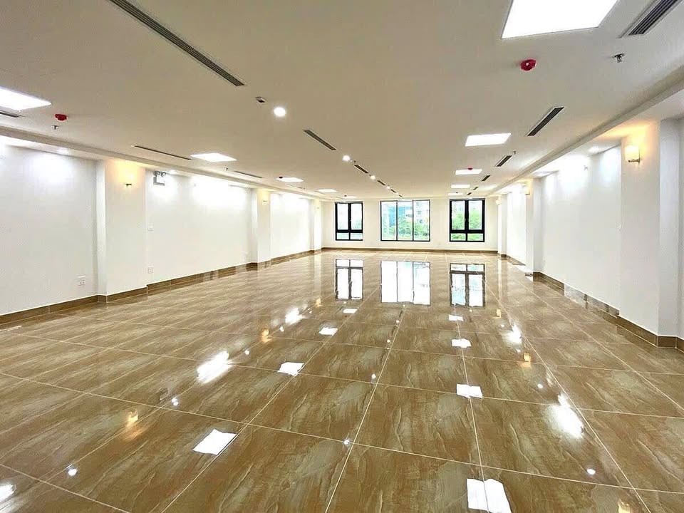 BÁN GẤP NHÀ PHỐ PHAN ĐÌNH GIÓT, Ô TÔ TRÁNH, KINH DOANH_DT 100M2, 4 TẦNG, MT 5M, 21TỶ - Ảnh 1