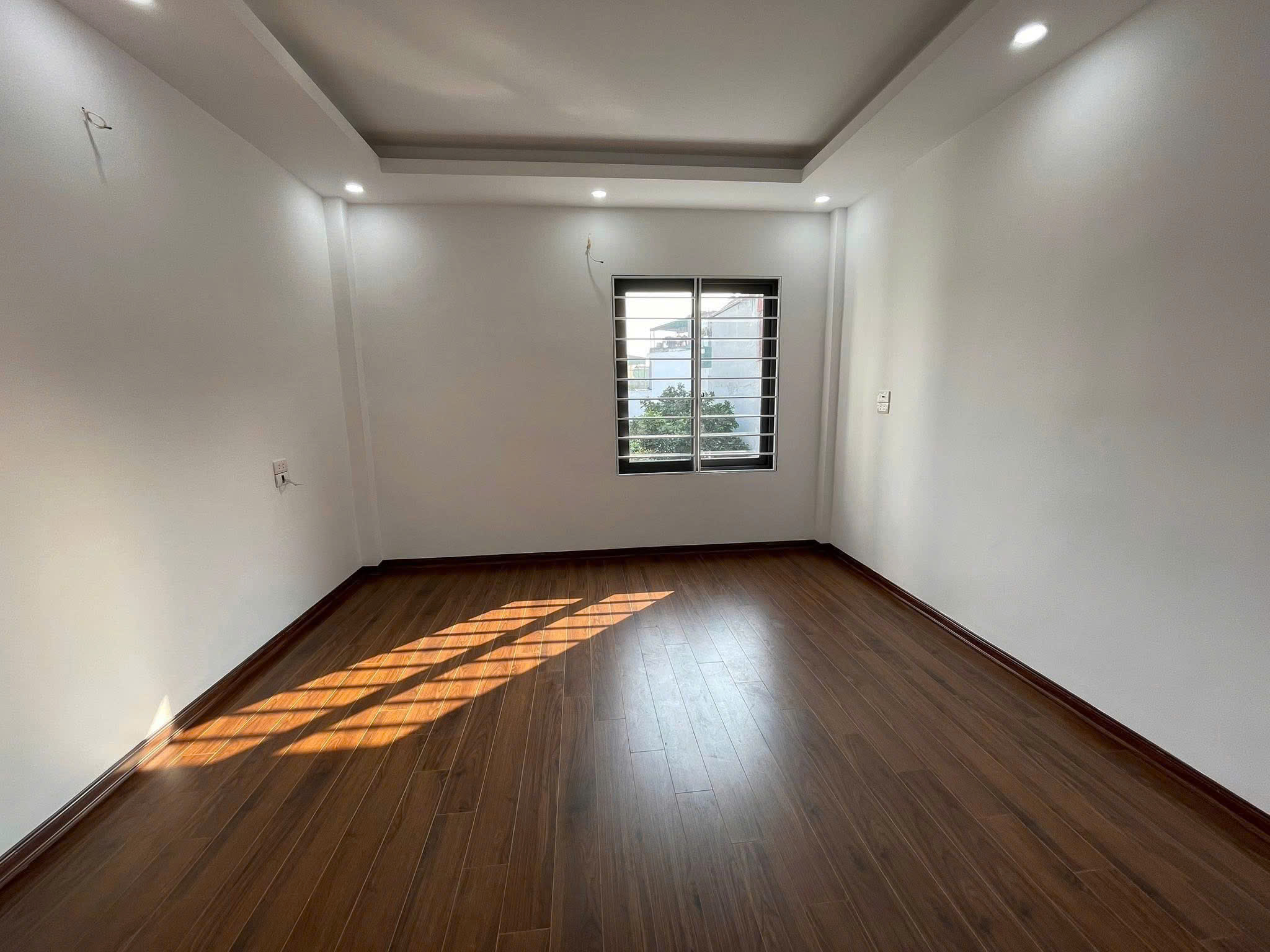 Chính chủ gửi bán. Nhà 50m2 có gác lửng đẹp như hình. Nhà full nội thất - Ảnh chính