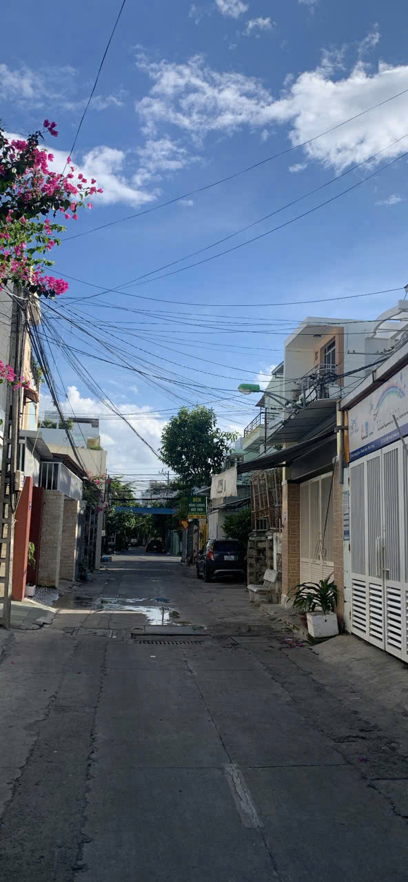 bán nhà 2 mặt tiền <br> đường Hương Sơn & Yên Thế diện tích: 99.2m²  Giá bán: 6 tỷ 200 triệu - Lh : - Ảnh chính