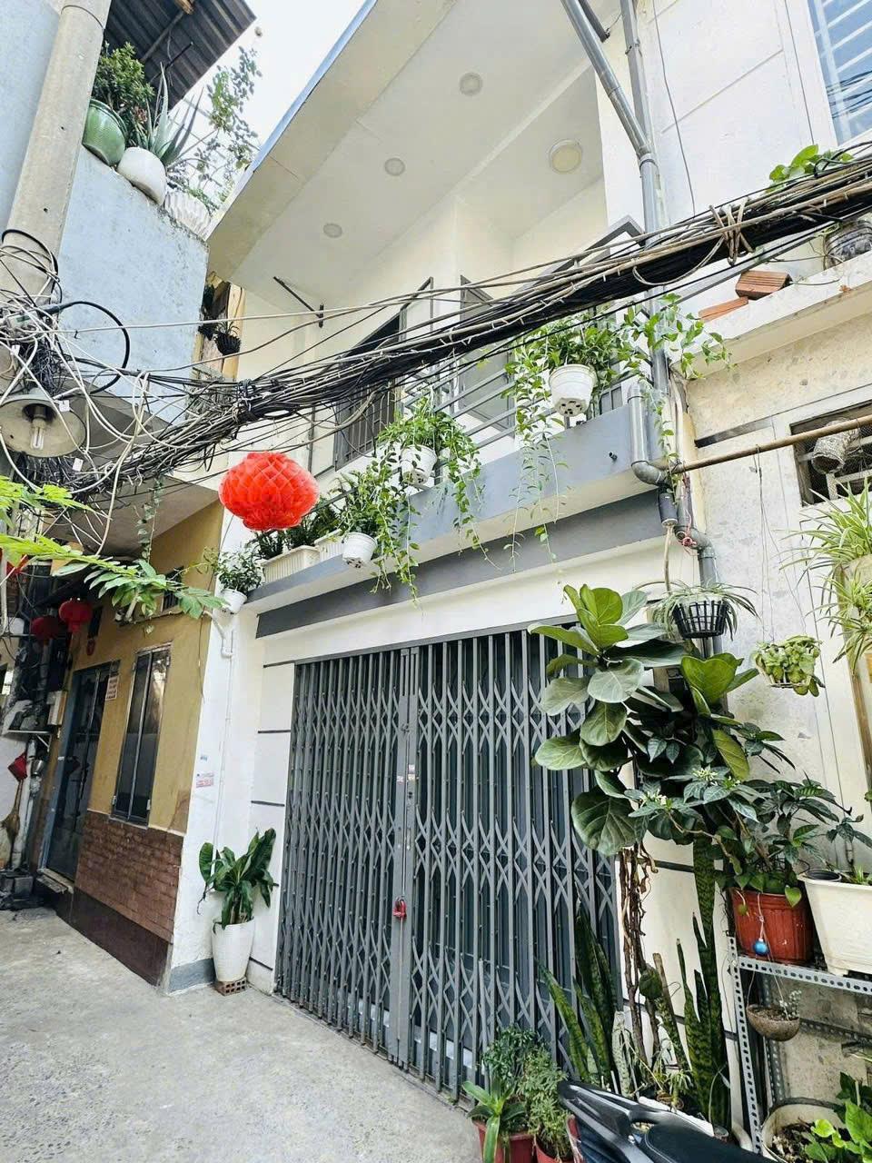 --Bán nhà HXH hẻm 730 Lạc Long Quân, phường 10 Tân Bình; 5 tỷ (4x12) - Ảnh 2