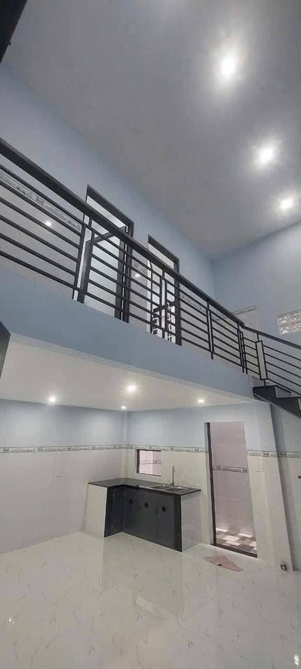 Nhà 2pn, xe hơi tới nhà, mới làm 100%, sạch đẹp, gần chợ Cầu Đồng, TL13 - Ảnh 1