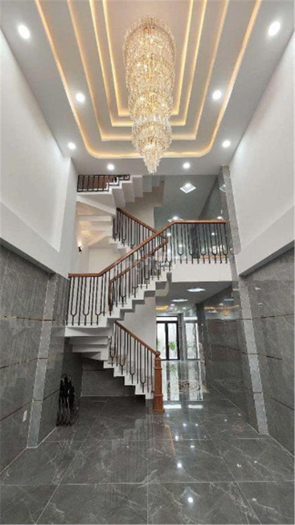 **Bán nhà hẻm 23 đường C1, phường 13, Tân Bình (4,7x22) dòng tiền sẵn - Ảnh chính