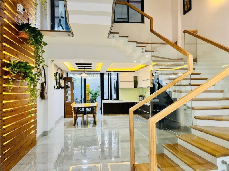 ♥ Bán Villa Nghỉ Dưỡng sát Bãi Tắm Mỹ Khê Đà nẵng, 142m2, 3 tầng, 19.x tỷ - Ảnh 4