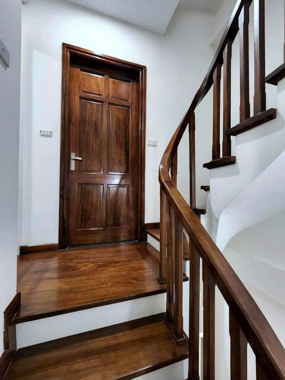 Nhà 5 tầng x 37m giáp Nam Từ Liêm ( chợ Vân Canh ) - Ngõ 3m, 50m ra bãi xe ô tô - giá 6 tỷ - Ảnh 2