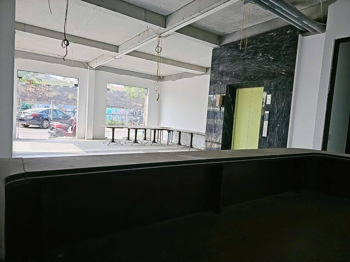 Tòa nhà lô góc Ngọc Thụy, 90m x 8tầng, mặt tiền 7.5m, vỉa hè, ôtô tránh, kinh doanh đắc địa - Ảnh 4
