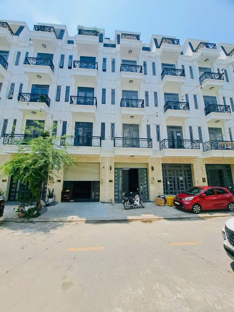 🆘Bán Nhà 5 Tầng Hiện Đại Khu Đồng Có Vỉa Hè Bộ Phường Thạnh Lộc Quận 12- 60m2(4x15) 5PN- chỉ nhô - Ảnh chính