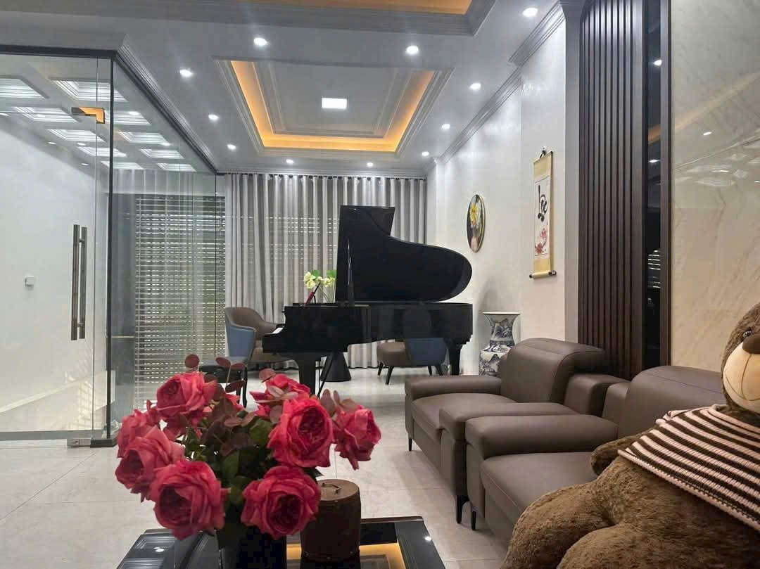 NHÀ ĐẸP - GIÁ TỐT Chính Chủ Bán Căn Nhà Thiết Kế Đẹp Hiện Đại Phường Lộc Hạ, TP Nam Định. - Ảnh 1