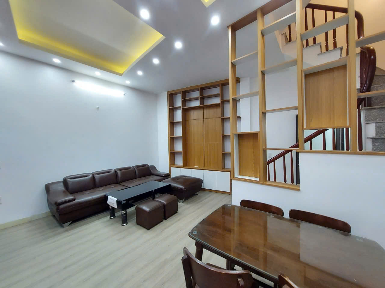 🏡 BÁN NHÀ PHỐ TRẠM – SIÊU HIẾM – NHÀ ĐẸP Ở NGAY<br>📍 Phố Trạm, Long Biên – Ô tô tránh, ngõ thông, - Ảnh 2
