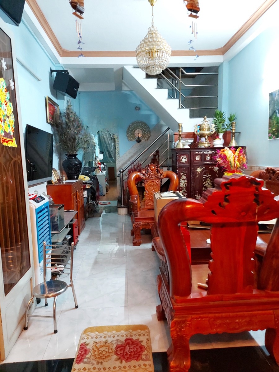 Nhà nở hậu hẻm Chánh Hưng P9Q8. Trệt,lửng. Giá 7,6 tỷ TL - Ảnh chính