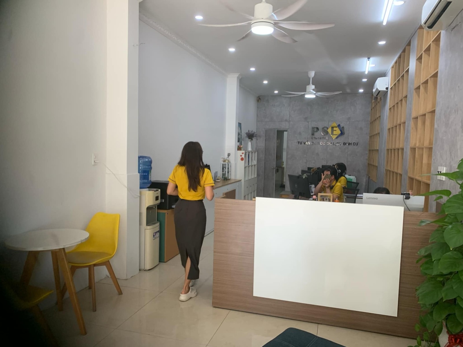 Bán nhà mặt tiền Lê Lợi – TT  Hải Châu – Kinh doanh đỉnh – Dòng tiền 40  triệu/th - Ảnh 1