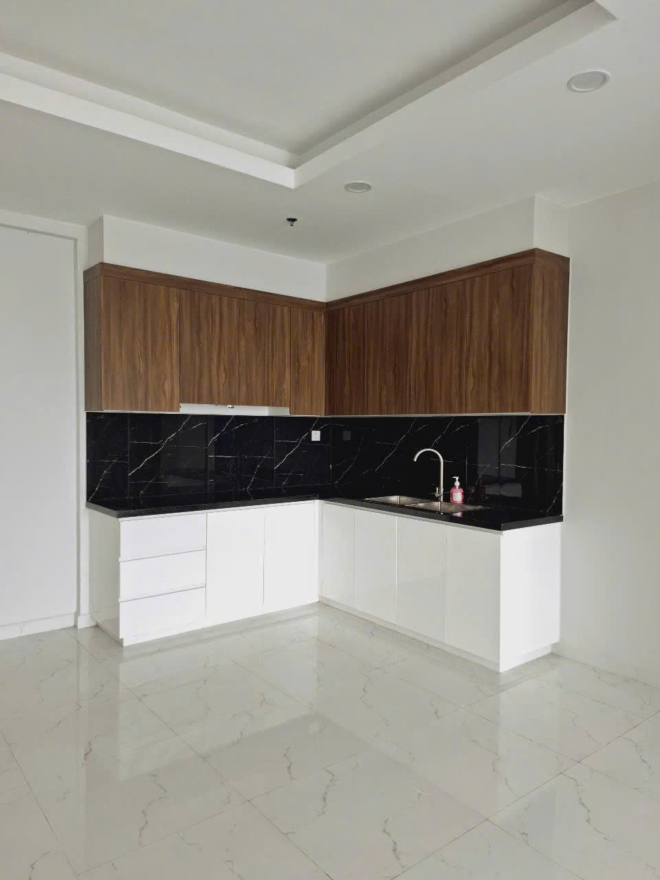 CHÍNH CHỦ CẦN BÁN GẤP CĂN HỘ OPAL SKYLINE TẦNG 30 Ngay Thành Phố Thuận An, Bình Dương. - Ảnh 4