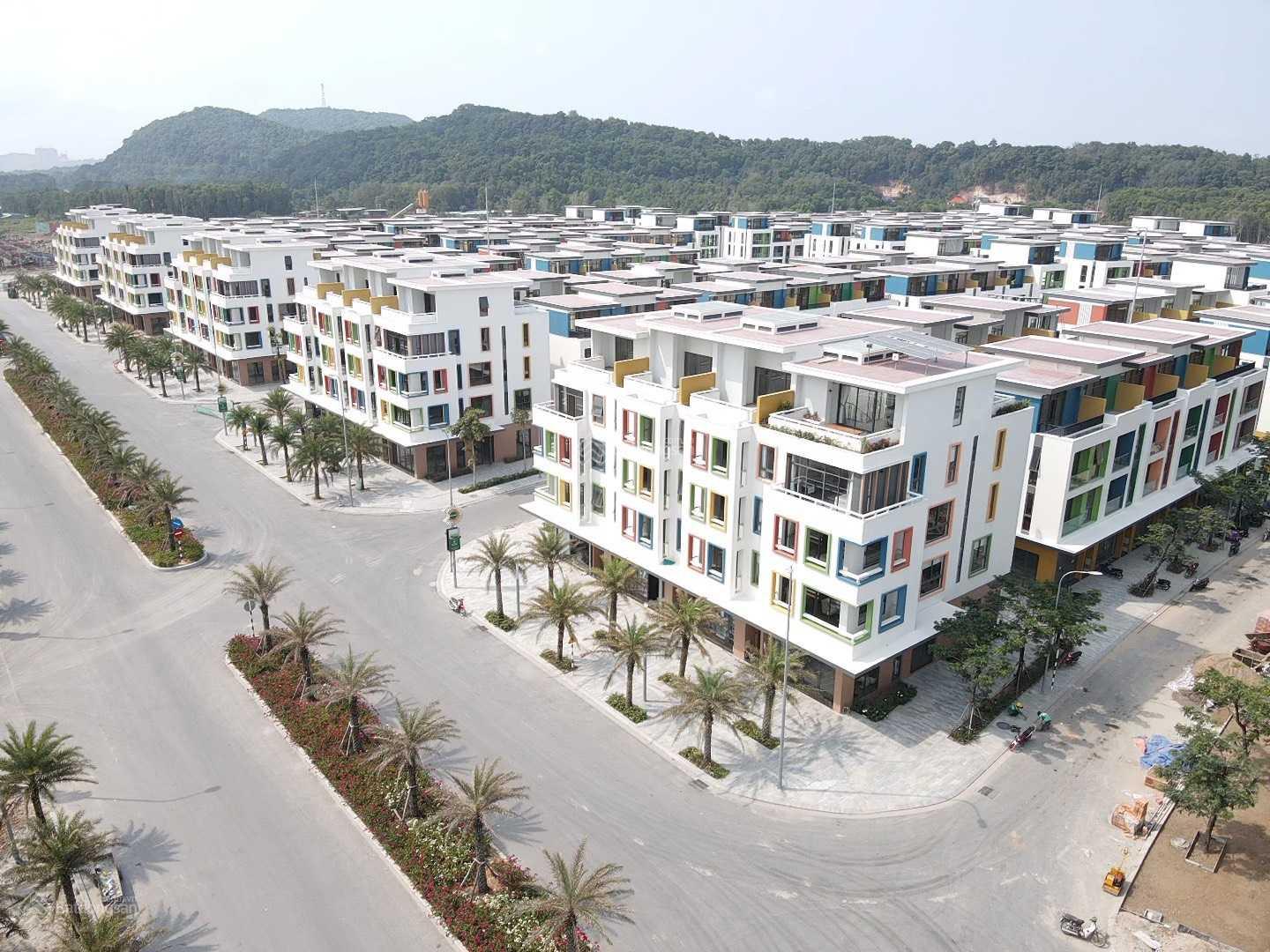 Chủ cần vốn nên bán gấp liền kề Meyhomes Capital, DT 117m2, sổ đỏ sẳn, giá tốt nhất dự án LH - Ảnh chính