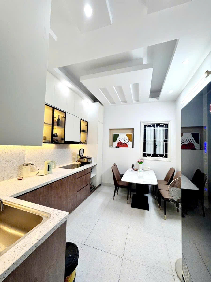 PL TÔ VĨNH DIỆN 1 NHÀ RA PHỐ KINH DOANH DT 39m2 5 tầng mặt tiền 3.5m Giá 14.3 tỷ - Ảnh 1