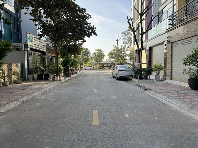 Bán đất đấu giá Việt Hưng - DT 74,9m2, đường 13m - Gần chợ Kim Quan & trường Tiểu học Đoàn Khuê - Ảnh 1