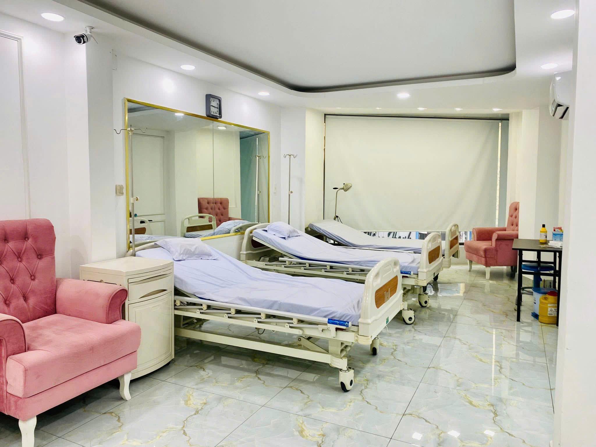 Bán Tòa Nhà 6 tầng, Mặt tiền Cao Thắng - Ba Tháng Hai, 7x14m, HĐT 150 triệu, 65 Tỷ. - Ảnh 2