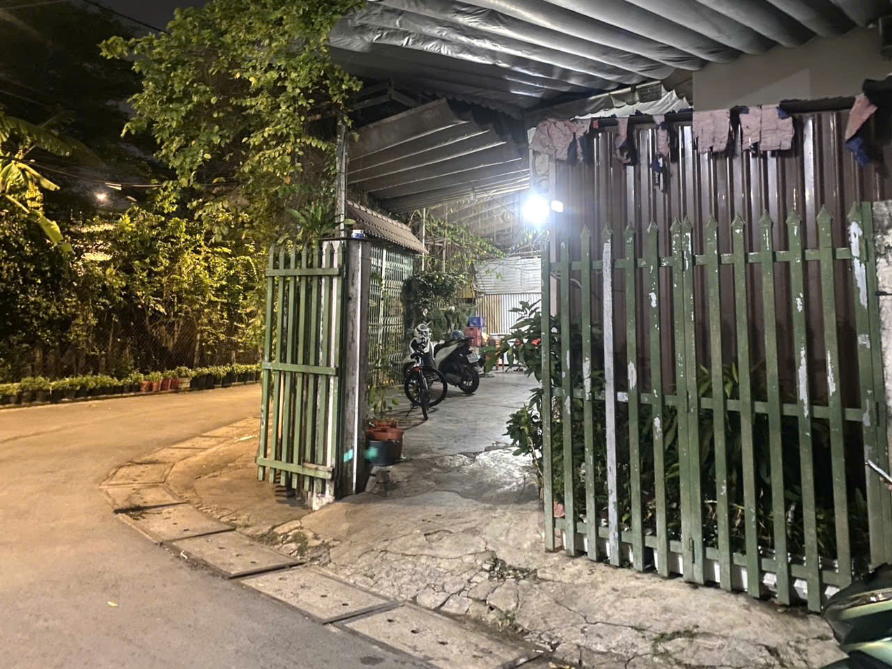 Mặt Tiền KD, Binh Trưng Đông Q2, 160m2, ngang 13, hẻm xe tai tránh, giá chỉ hƠn 9ty. - Ảnh 2