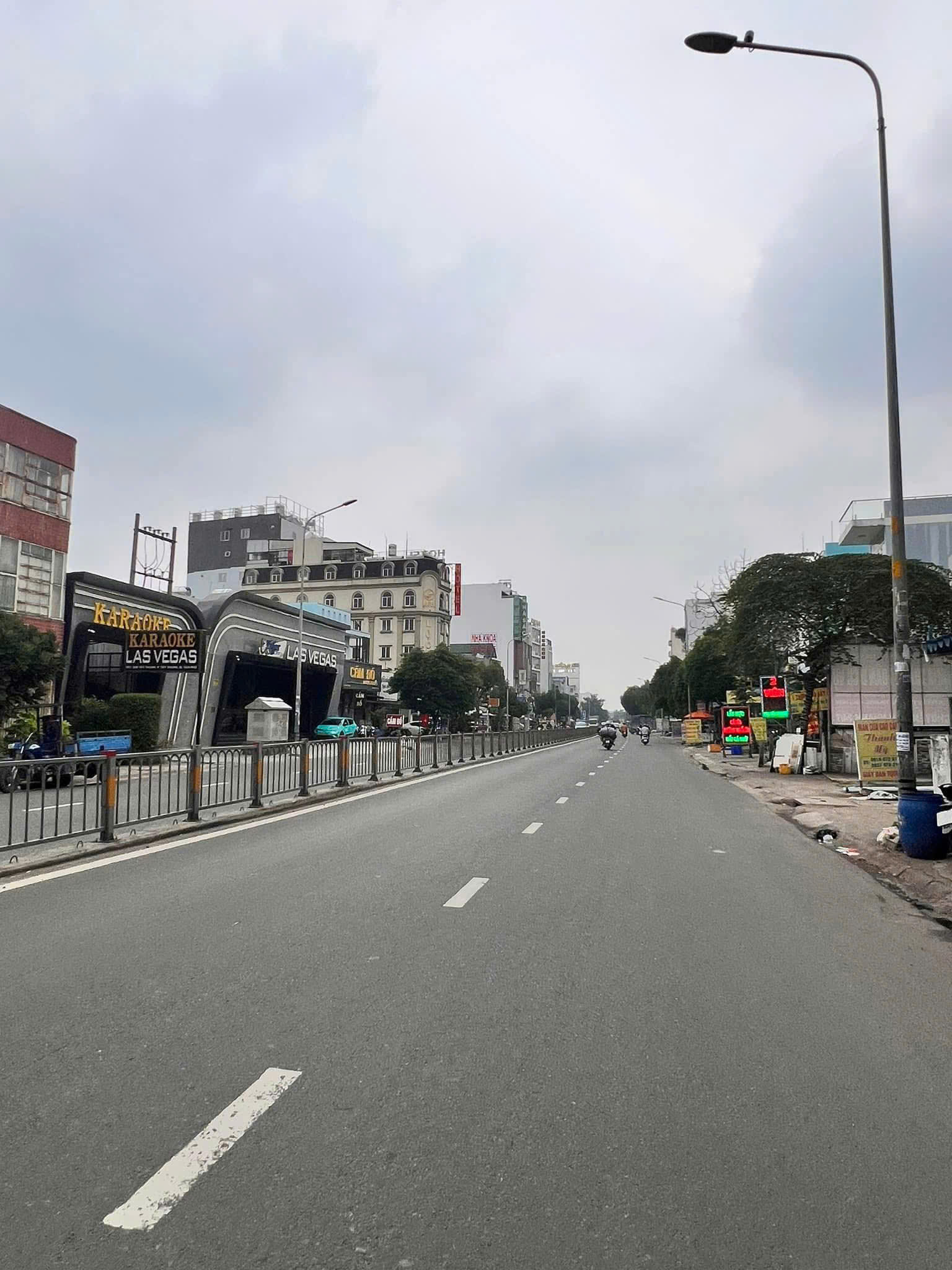 Giảm sâu 70 tỷ, Bán Đất Mặt tiền Tây Thạnh - Lê Trọng Tấn, 4550m2, 30/50x88m, còn 250 tỷ - Ảnh chính