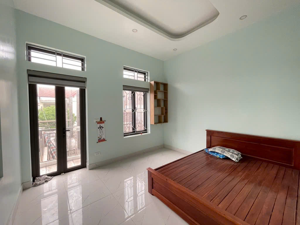 GIANG BIÊN -LONG BIÊN NHÀ DÂN XÂY CHẮC CHẮN, HAI THOÁNG, DIỆN TÍCH RỘNG – CƠ HỘI ĐẦU TƯ SINH LỜI CAO - Ảnh chính