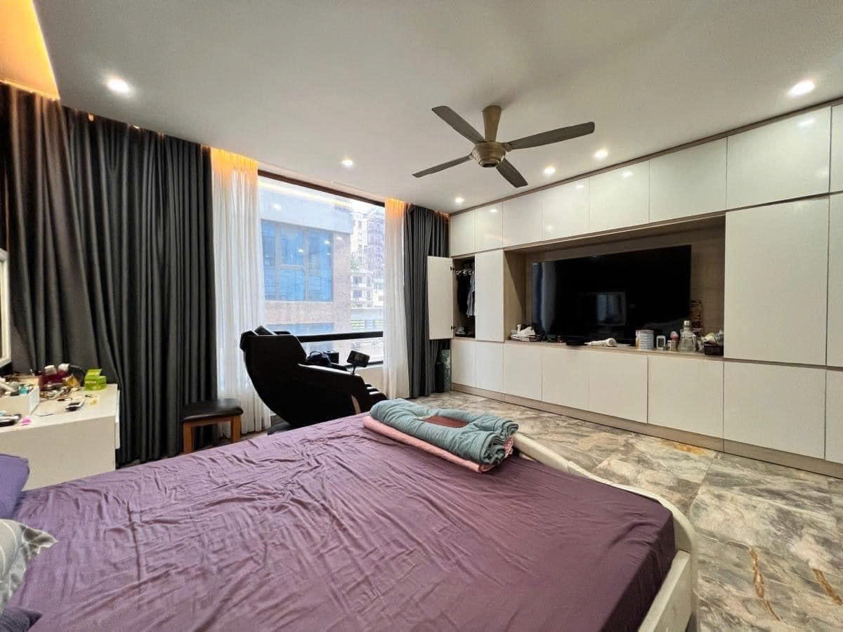 DUY NHẤT !!! BÁN NHÀ MẶT NGÕ PHỐ LÝ NAM ĐẾ - GARA Ô TÔ - 110M2 - 5 TẦNG - 54.5TỶ - Ảnh 2