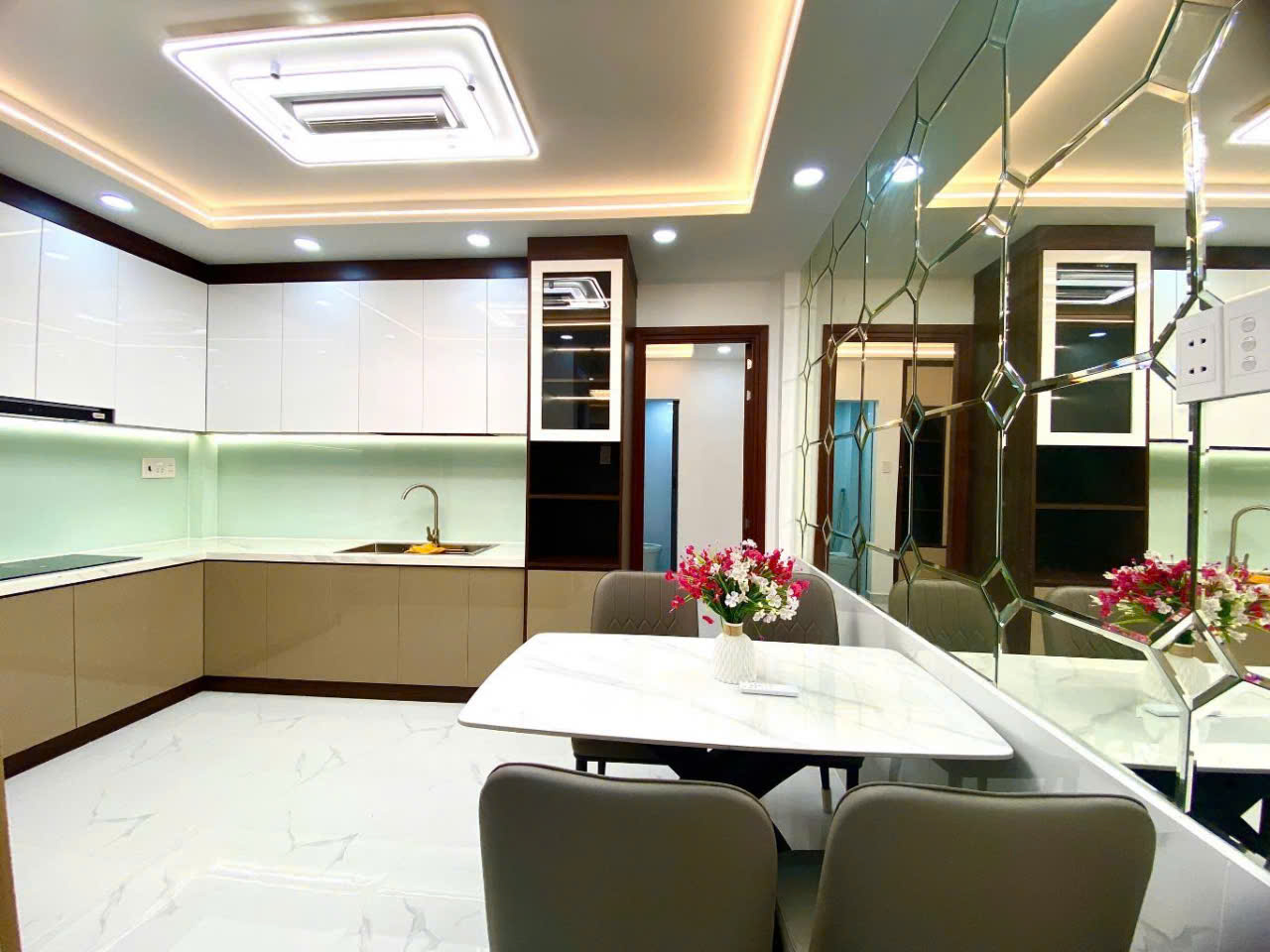 Bùi Văn Ba xe hơi 🚗cạnh nhà Q7<br>CÓ 6 TỶ - Ảnh 4