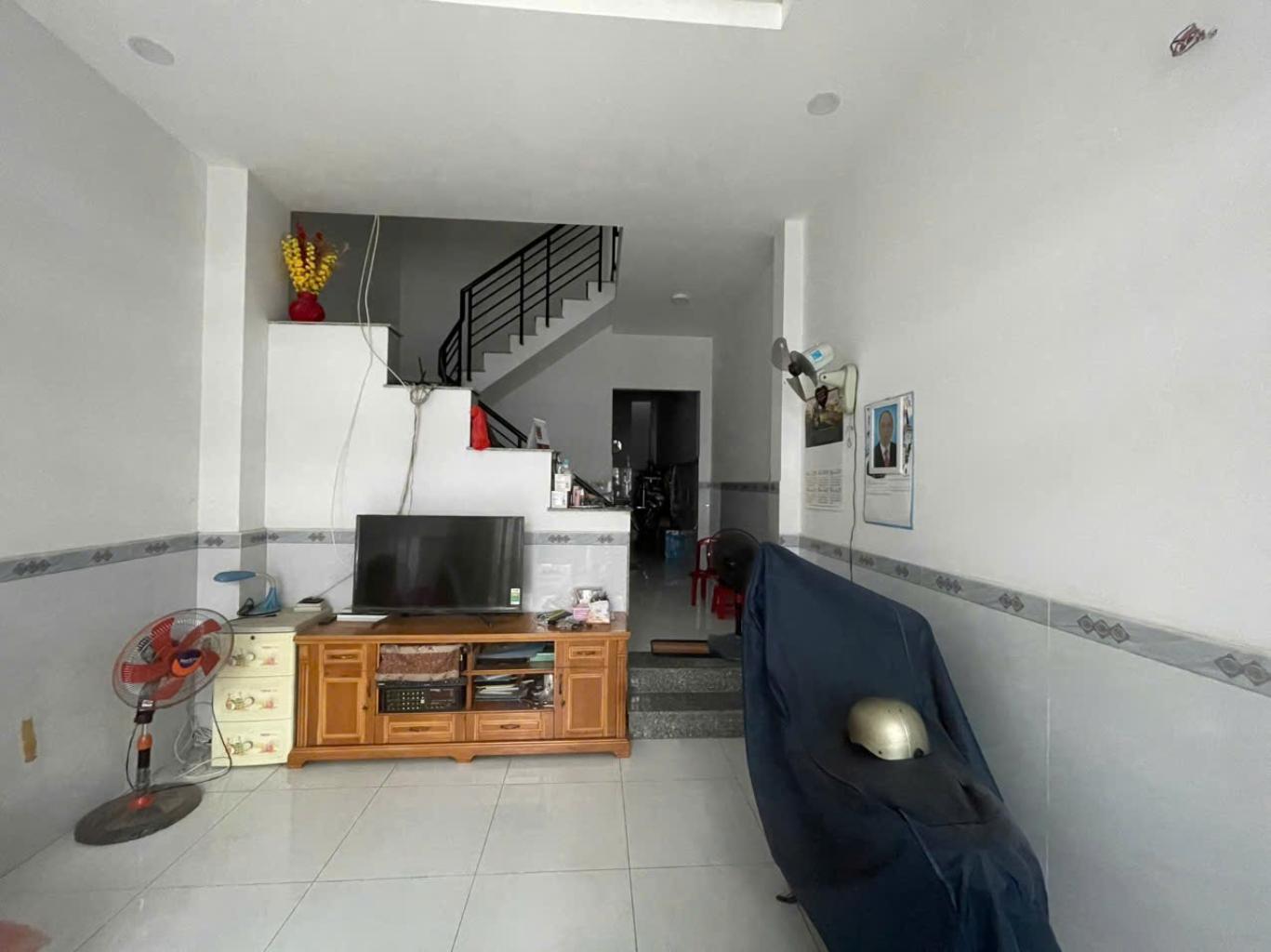 KẸT TIỀN BÁN GẤP NHÀ GẦN ÂU DƯƠNG LÂN [P3, Q8] DT(3.8X 15M) 2T, 2PN CHỈ 6.2 TỶ. - Ảnh chính