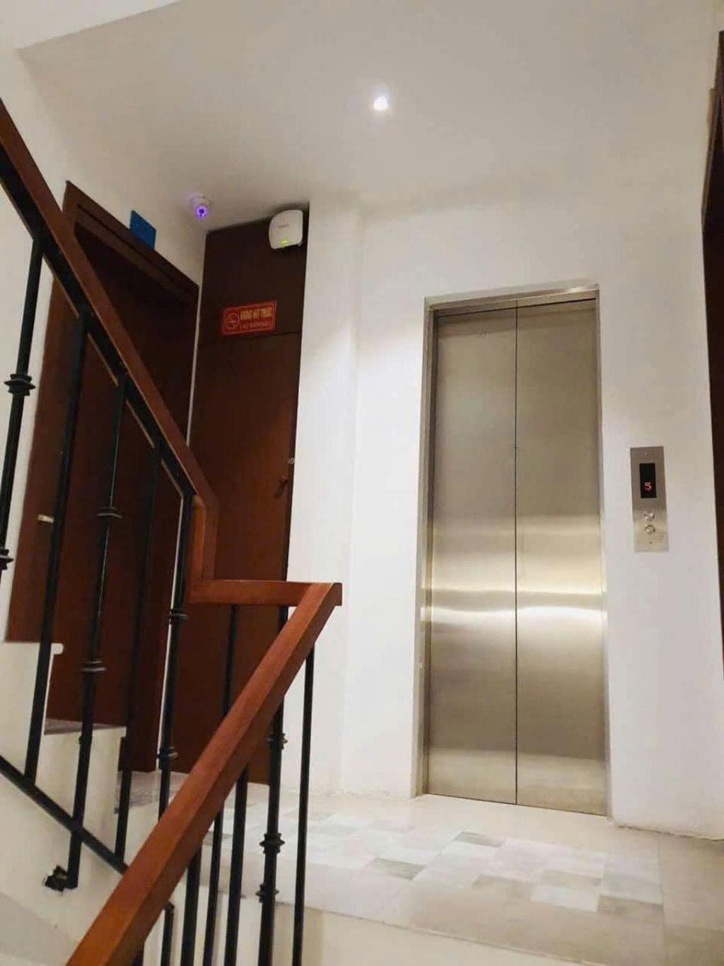 toà nhà Apartment Ngọc Thuỵ, 114m x 7 tầng, mặt tiền 5.7m, 8 căn hộ cao cấp, dòng tiền 1 tỷ/năm - Ảnh 4