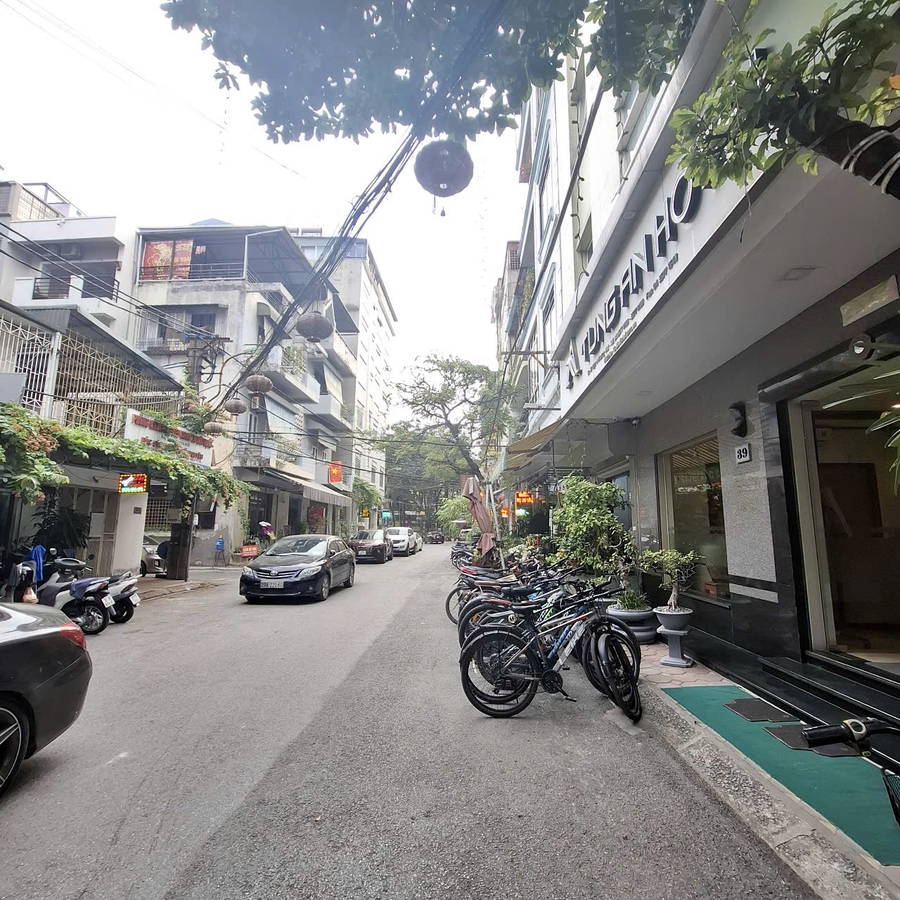 Nhà Phương Mai. Đống Đa. Lô Góc. Ô Tô. Vỉa Hè. Thang Máy. DT 60m2. MT 5,8m. Giá 20,9 Tỷ. - Ảnh 2