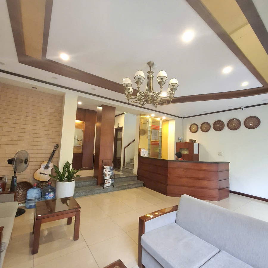 Nhà Phương Mai. Đống Đa. Lô Góc. Ô Tô. Vỉa Hè. Thang Máy. DT 60m2. MT 5,8m. Giá 20,9 Tỷ. - Ảnh chính