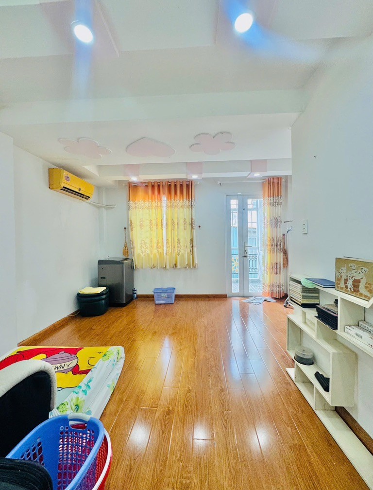 ÔTÔ ĐỖ CỔNG, Phú Nhuận, Nhà 3 Tầng, DTSD gần 70m2, giá chỉ 5.3 tỷ - Ảnh 3