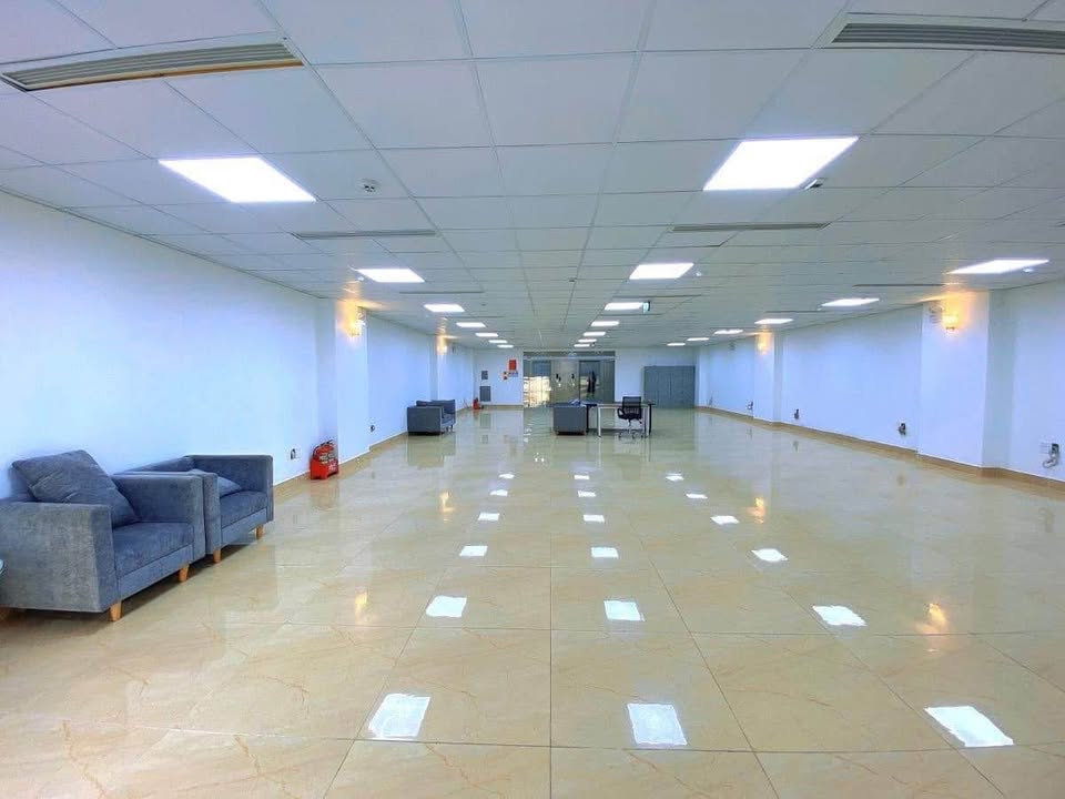 MẶT PHỐ HUỲNH THÚC KHÁNG, VỈA HÈ KINH DOANH_DT 100M2, 9 TẦNG, MT  10M, 50TỶ - Ảnh 2