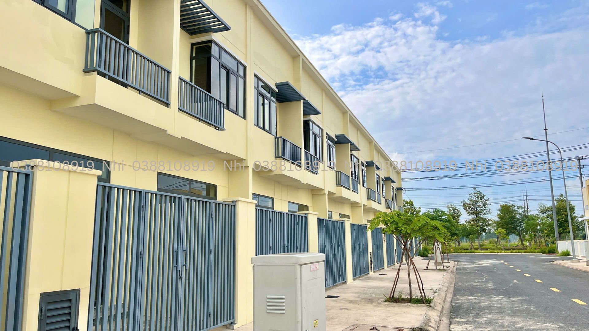 Nhà phố ngay trung tâm KCN Phước Đông – Giá tốt nhất khu vực - Ảnh 2