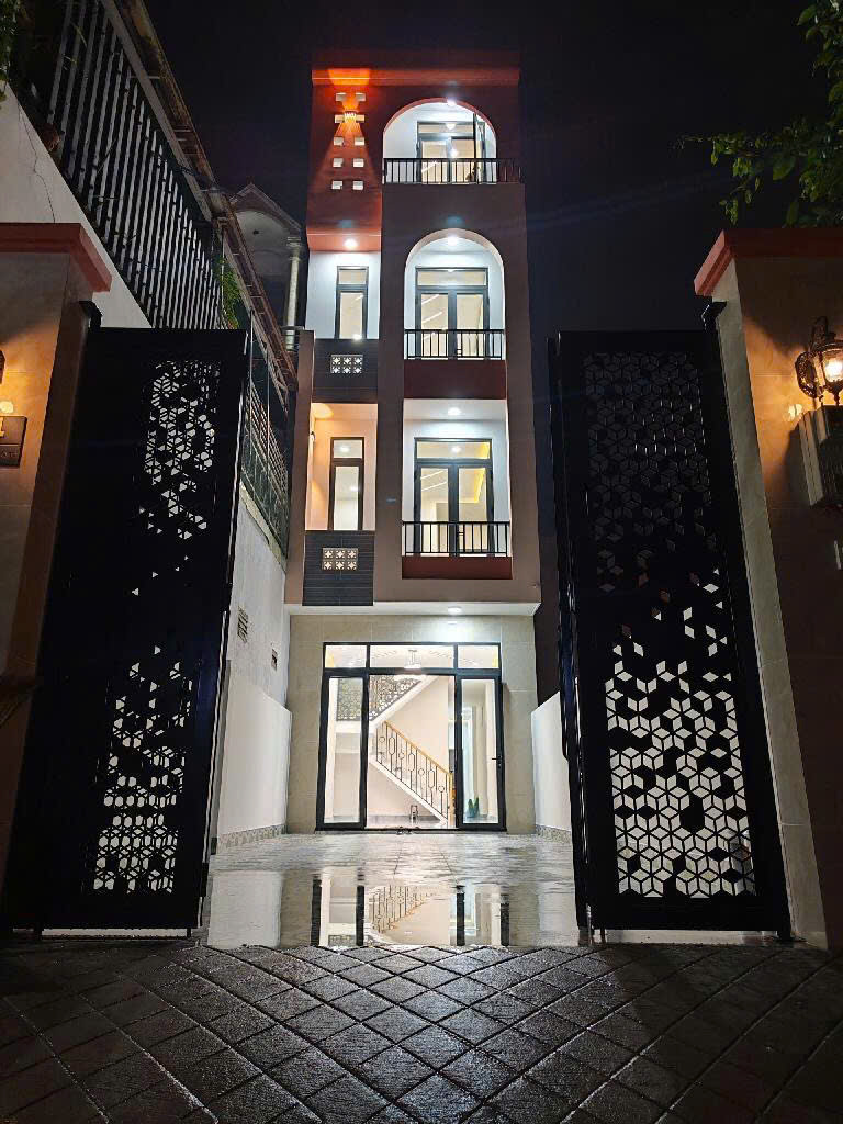 🌈Bán Nhà 4 Tầng Mặt Tiền Thạnh Lộc 28 Ngã Tư Ga Q 12- 121m2(4x30) 7PN- Hơn 7tỷ - Ảnh chính