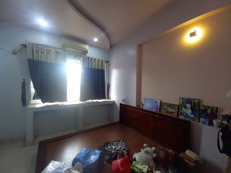 Bán nhà mặt phố Q.9, 140m², 3 tầng, 4PN, 9.35  tỷ, sổ hồng - Ảnh 4