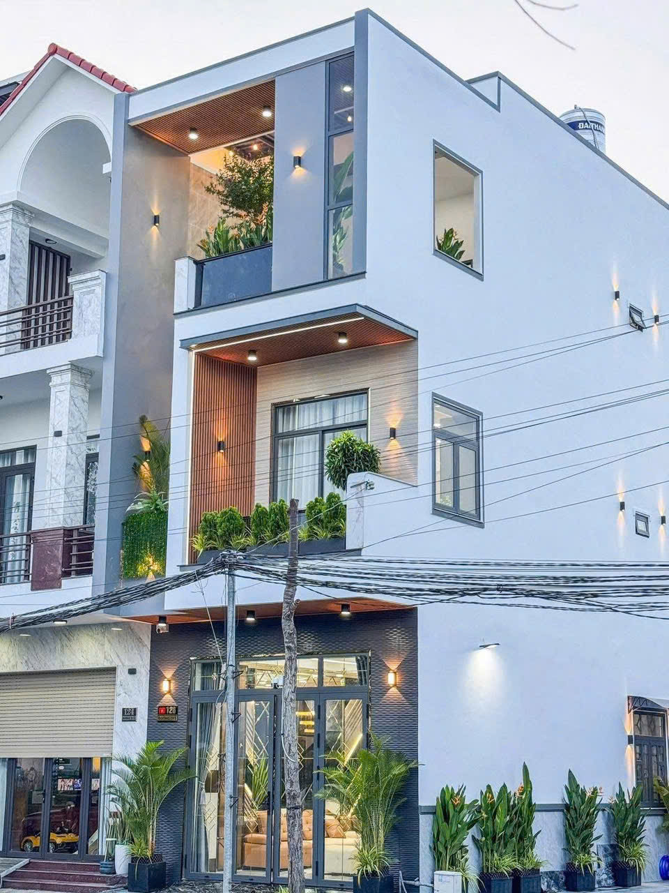 Bán Nhà 1 Trệt 2 Lầu, Trung Tâm TP Tân An – Giá 2 Tỷ 5, Diện Tích 60m² - Ảnh chính