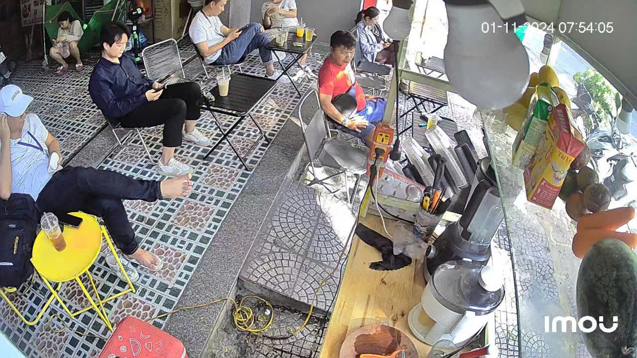SANG NHƯỢNG QUÁN CAFE NHỎ TRƯỚC NHÀ TẠI PHƯỚC MỸ- SƠN TRÀ - Ảnh 2