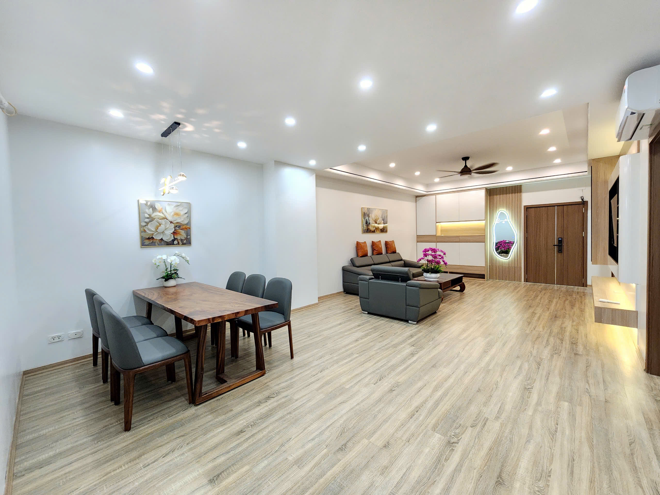 Bán căn hộ chung cư tòa Lidaco, Đại Từ, Hoàng Mai, 124m2, 3 ngủ, view hồ, sổ đỏ, giá 6.x tỷ - Ảnh 2