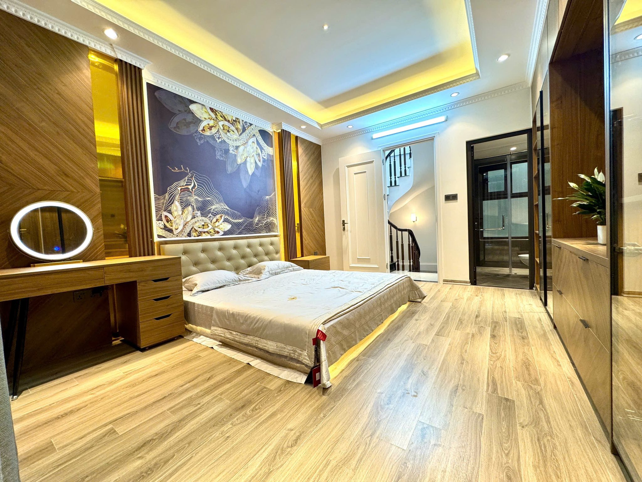 BA GÁC ĐỖ CỔNG , NGÕ THOÁNG RỘNG 5 TẦNG FULL NỘI THẤT , ĐỊNH CÔNG THƯỢNG THANH XUÂN . - Ảnh 1