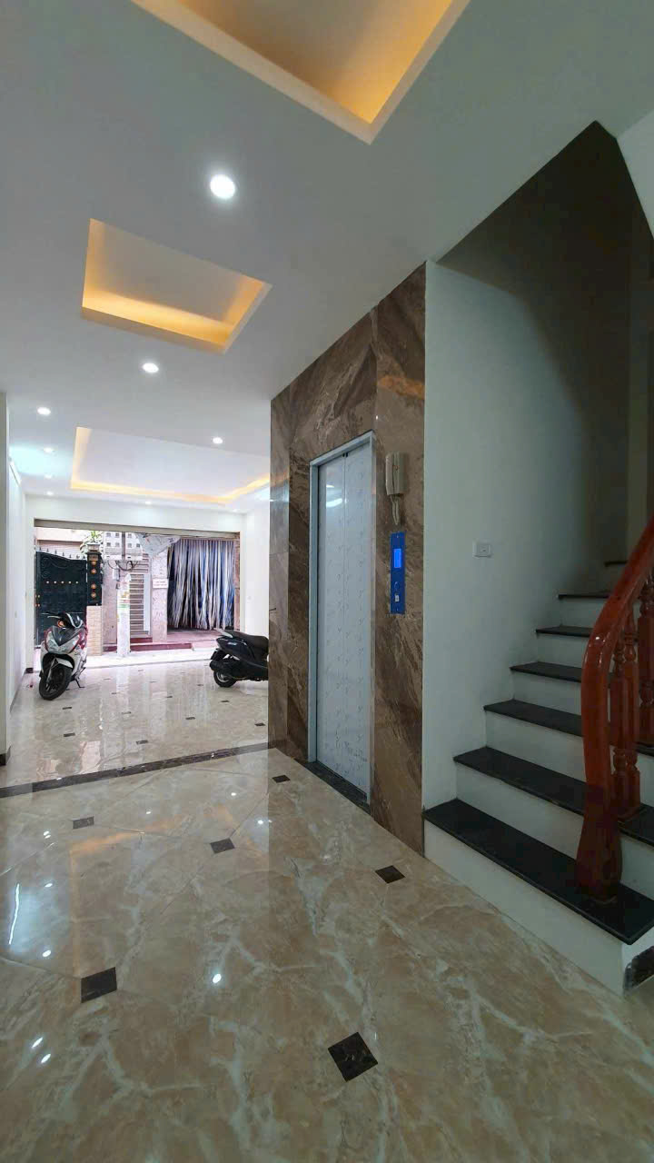 Bán nhà riêng xây mới phố Vũ Tông Phan, Thanh Xuân, ô tô vào nhà, 50m2 x 7 Tầng thang máy, giá 15.5 - Ảnh 3