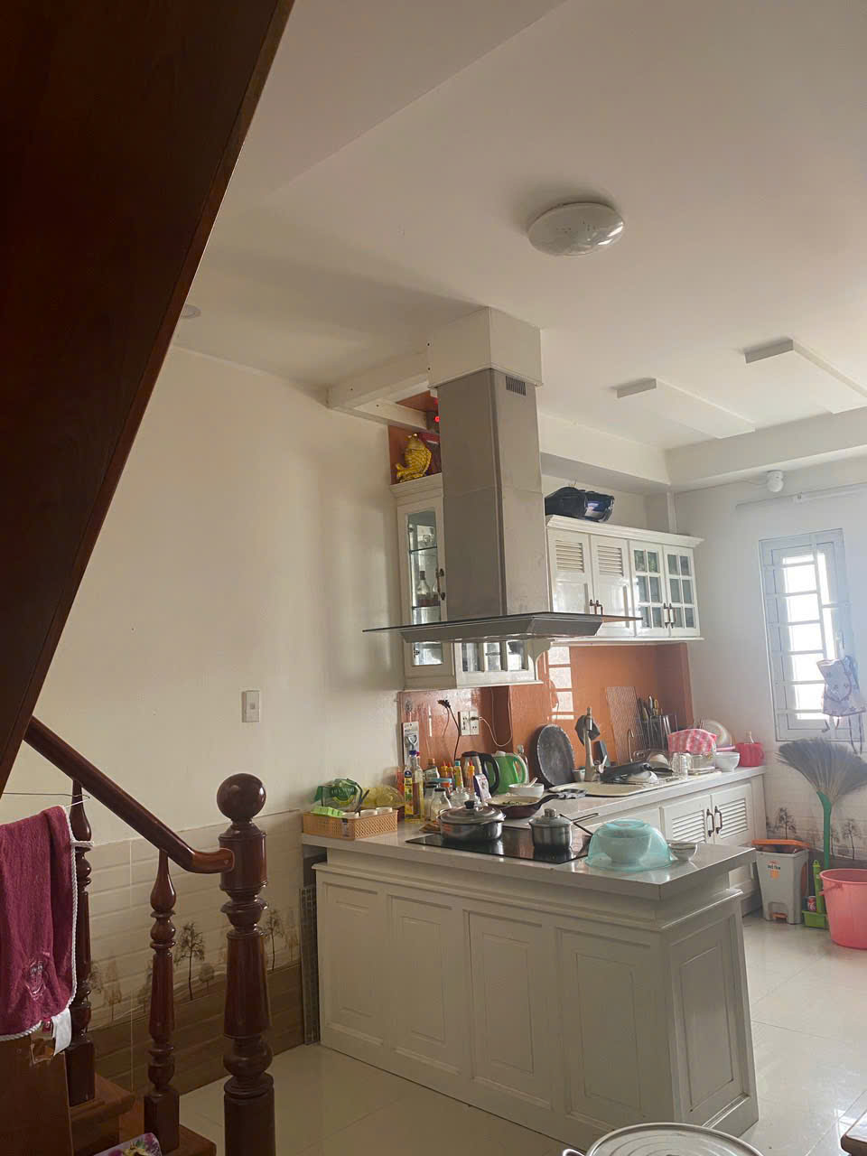 9tỷ2 - Bán nhà 2 phòng ngủ full nội thất mặt tiền Yersin P9 Đà Lạt - Ảnh 2