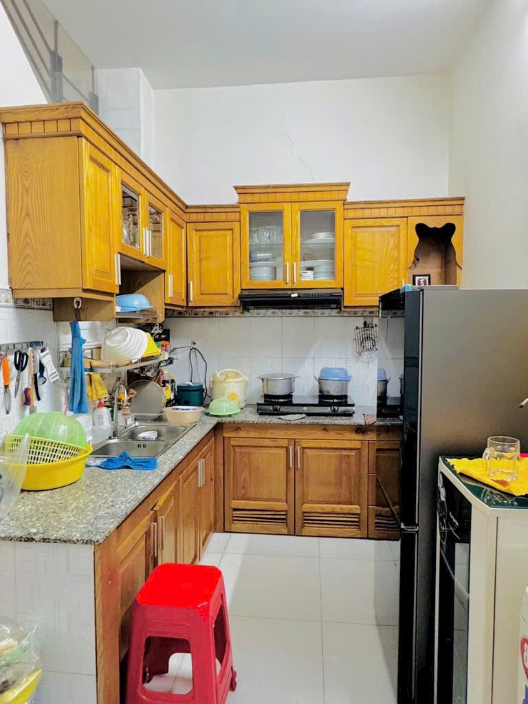 NHÀ BÁN QUANG TRUNG GV - GẦN CHỢ HẠNH THÔNG TÂY - DT 48M² - 2 TẦNG CHỈ 4.X TỶ - Ảnh 3