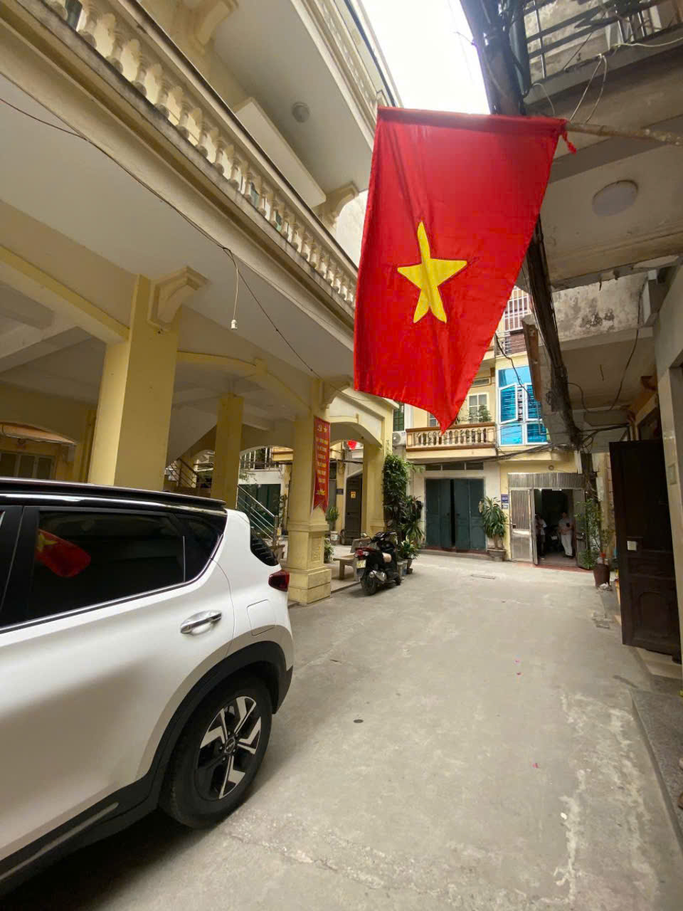 Chính Chủ BánNgôi Nhà Đẹp Ô TÔ, Nhỉnh 7 Tỷ – Cạnh Tố Hữu LH 0972 078 667 - Ảnh chính