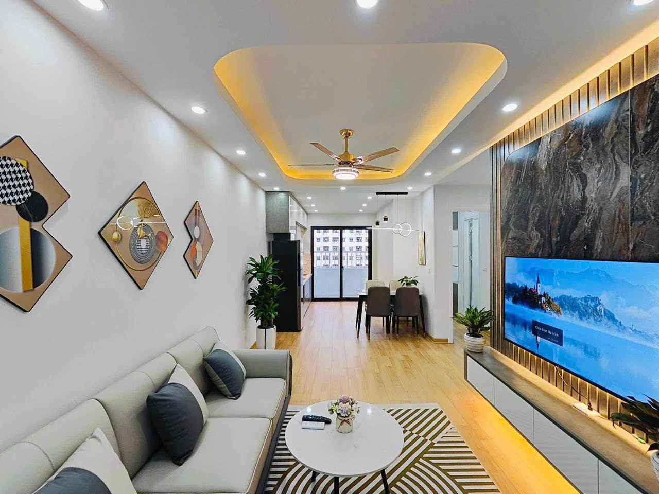 Chính chủ gửi bán căn hộ HH1 Linh Đàm, Hoàng Mai, 67m2, 2 ngủ, giá 2.x tỷ - Ảnh chính