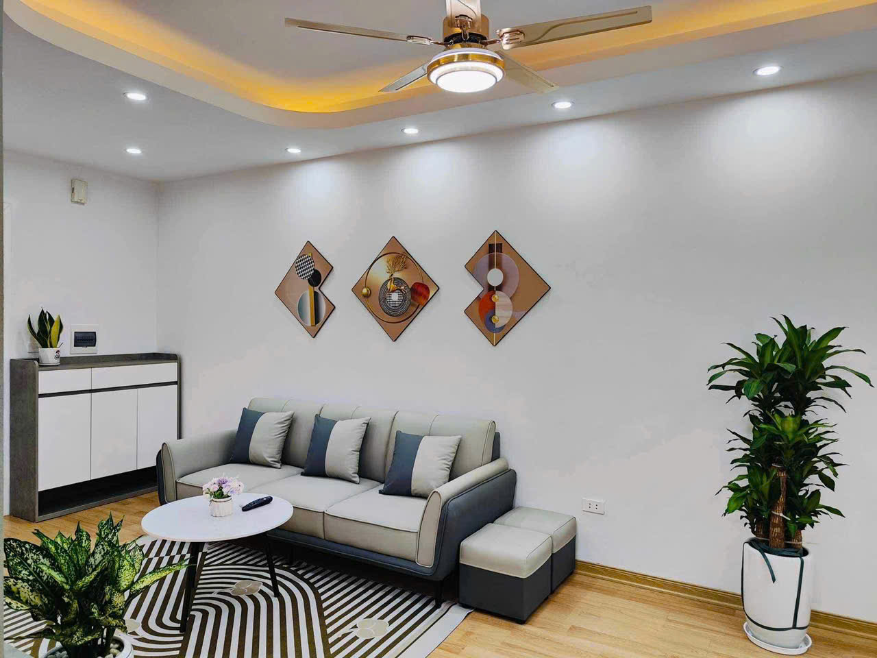 Chính chủ gửi bán căn hộ HH1 Linh Đàm, Hoàng Mai, 67m2, 2 ngủ, giá 2.x tỷ - Ảnh 3